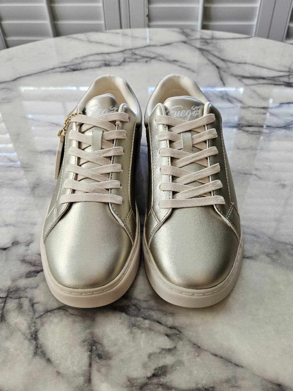 Fuego Dance Sneakers Low Top Champagne Men's Size 7 / Women's Size 8